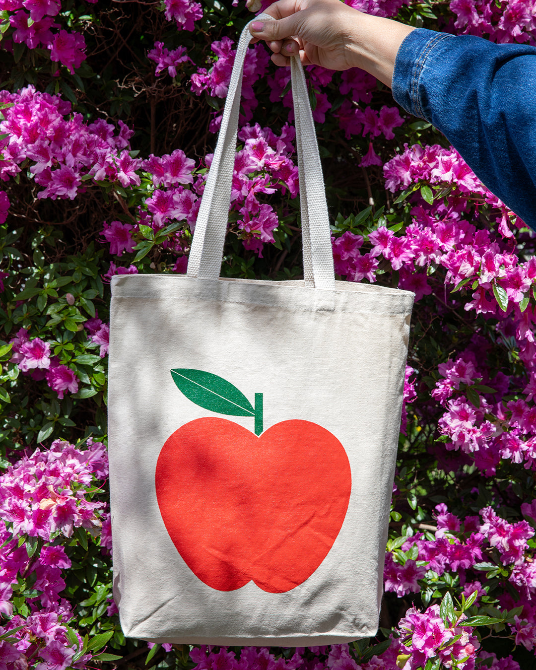 Red Apple Tote Bag