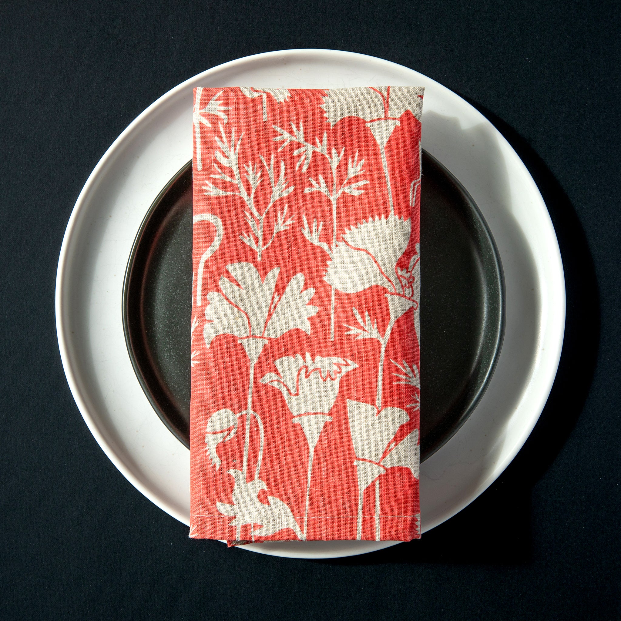 Poppies Linen Napkins in Tomato Soup on Natural