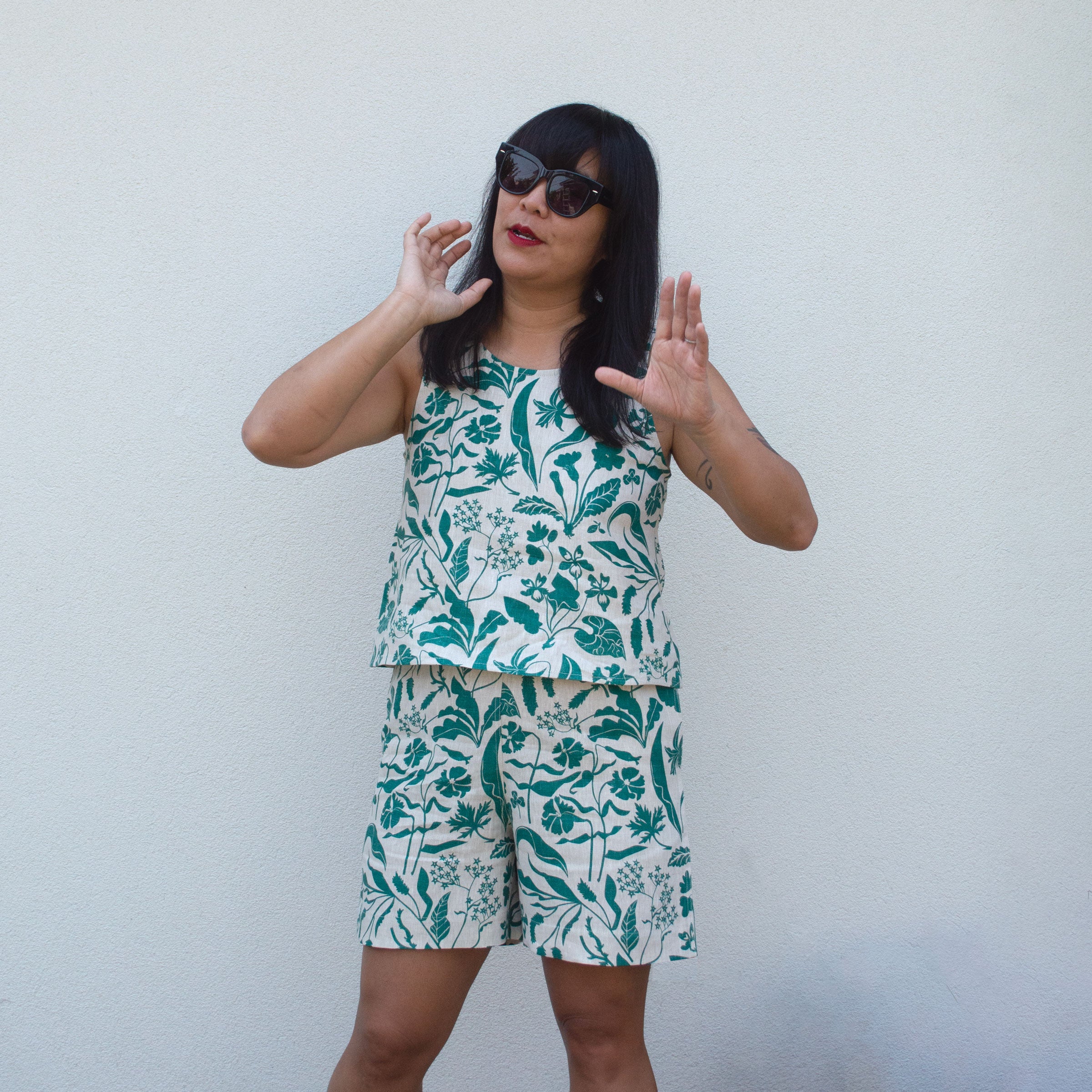 Frankie Tank in Emerald Green Wildflowers